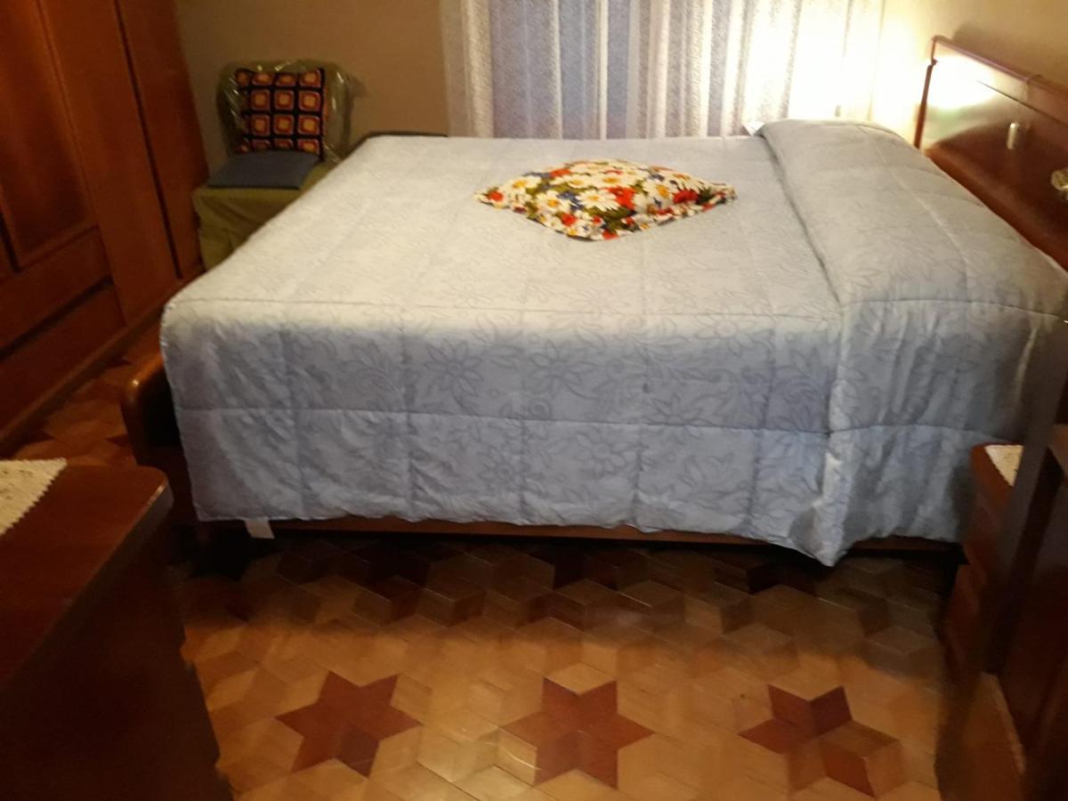 Appartamento Con Parcheggio Pubblico Sotto Casa Saint-Vincent Eksteriør bilde